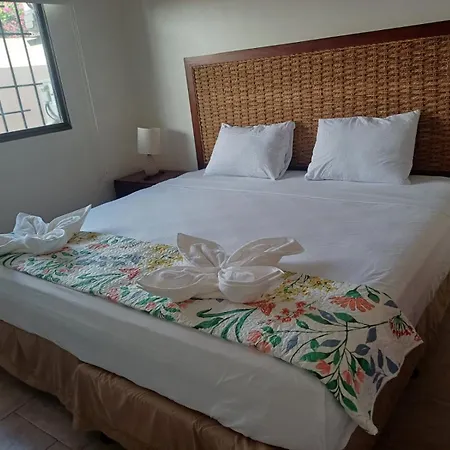 Guest House Playa Flamingo Exterior photo